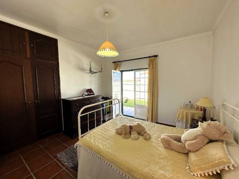 Moradia T4 - Alcanhões (Santarém)