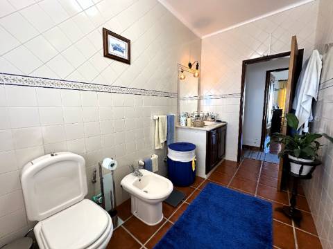 Moradia T4 - Alcanhões (Santarém)