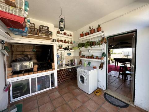 Moradia T4 - Alcanhões (Santarém)