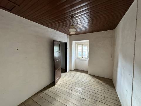 Moradia Andar (remodelar) - Chamusca