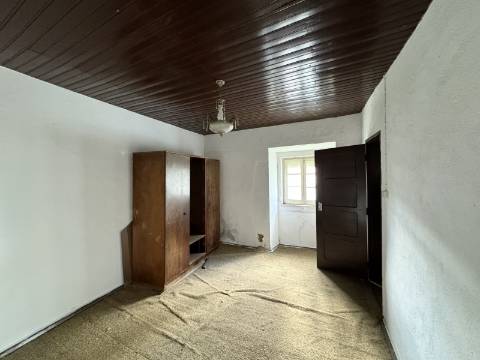 Moradia Andar (remodelar) - Chamusca