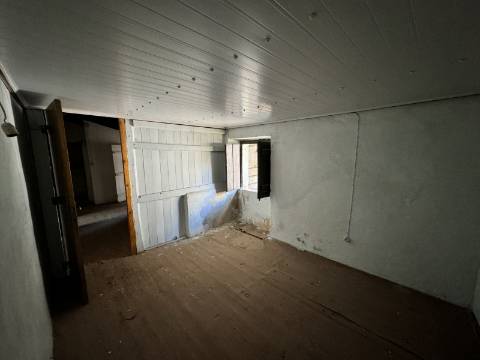 Moradia Andar (remodelar) - Chamusca