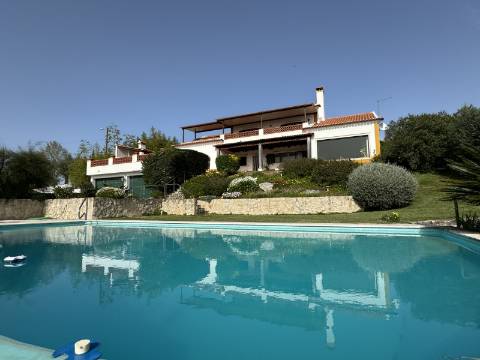 Moradia T4+2 - Chamusca