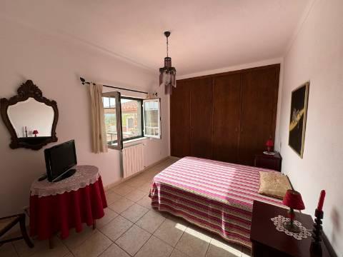 Moradia T4+2 - Chamusca