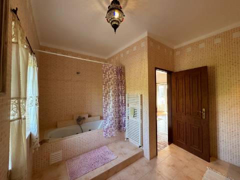 Moradia T4+2 - Chamusca