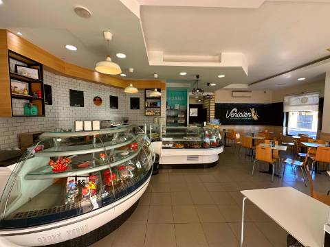 Pastelaria - Almeirim