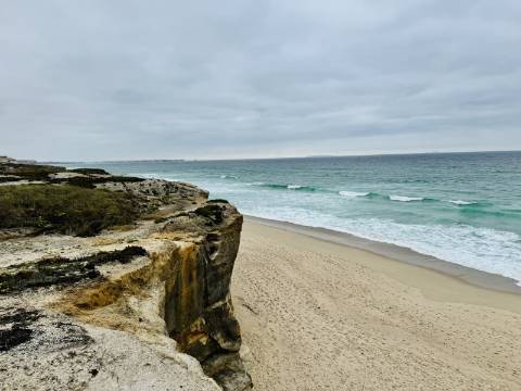 Moradia T3 de 1º andar com cave - Óbidos