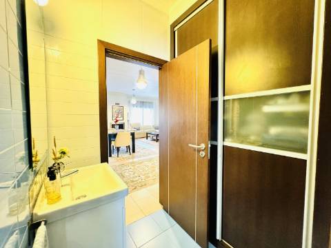 Apartamento T4 Duplex com Box - Santarém