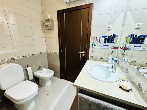 Apartamento T4 Duplex com Box - Santarém