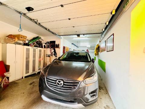 Apartamento T4 Duplex com Box - Santarém