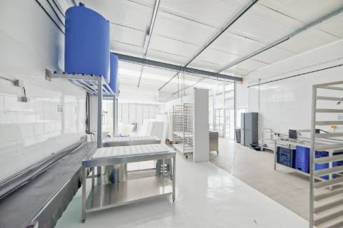 Armazém - Zona Industrial Santarém