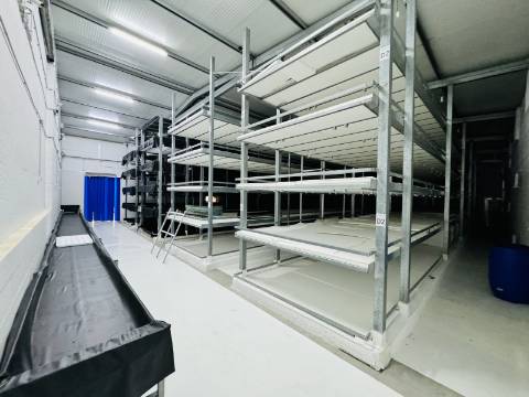 Armazém - Zona Industrial Santarém