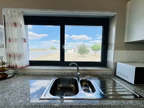 Moradia T2 - Almeirim