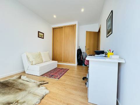 Moradia T2 - Almeirim