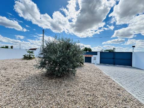 Moradia T2 - Almeirim