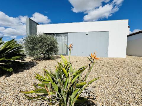 Moradia T2 - Almeirim