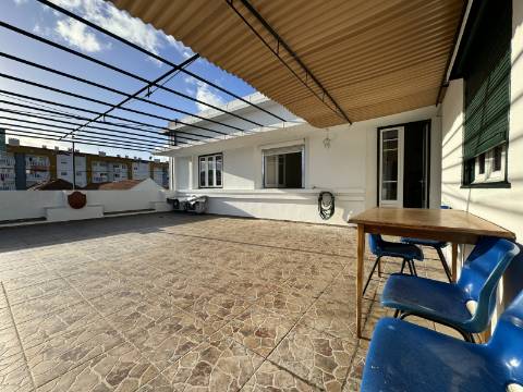 Moradia T5 - Santarém