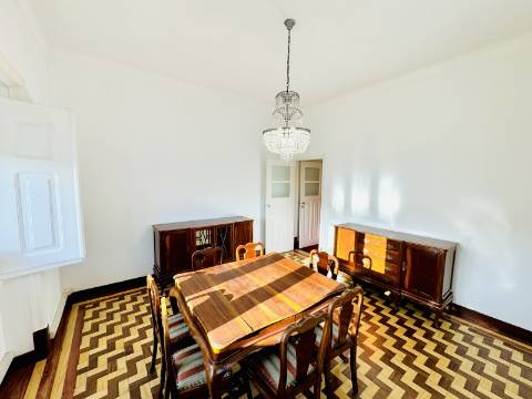 Moradia T5 - Santarém