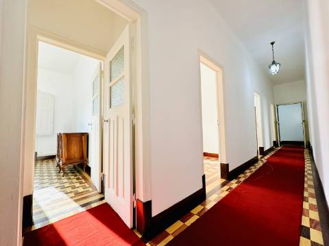 Moradia T5 - Santarém