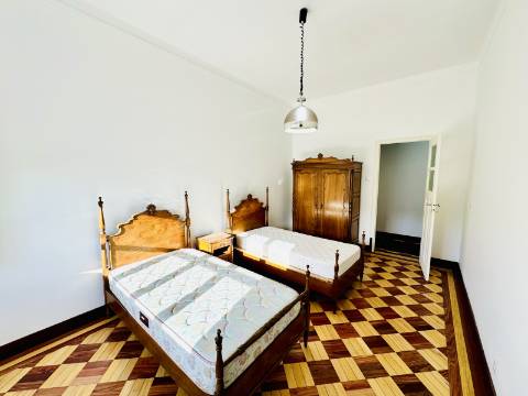 Moradia T5 - Santarém