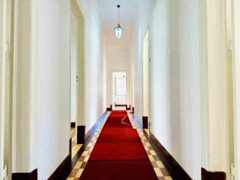 Moradia T5 - Santarém