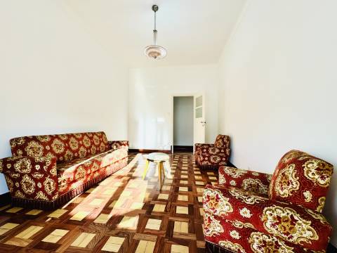 Moradia T5 - Santarém