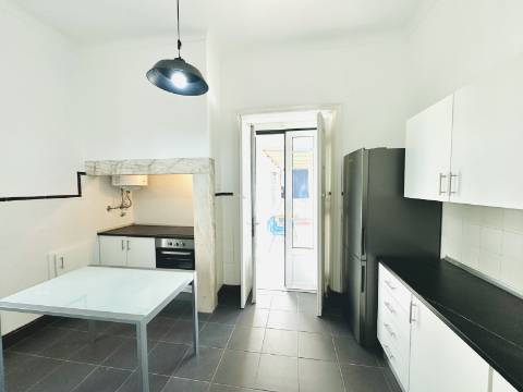 Moradia T5 - Santarém