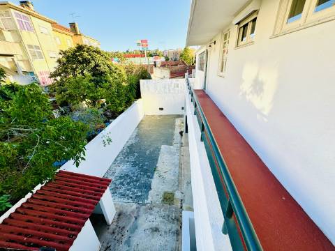 Moradia T5 - Santarém