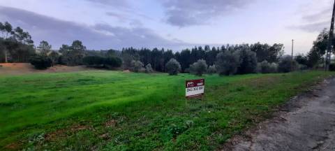 Terreno rústico 8.890m² - Outeiro da Cortiça