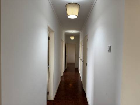 Apartamento T4 - Planalto de Santarém