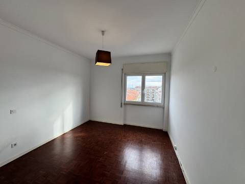 Apartamento T4 - Planalto de Santarém