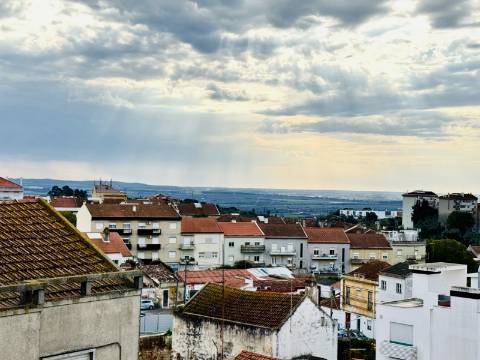 Apartamento T4 - Planalto de Santarém
