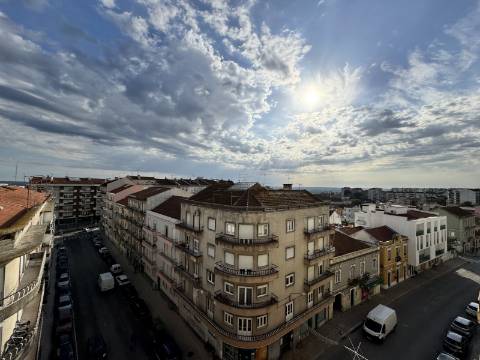 Apartamento T4 - Planalto de Santarém