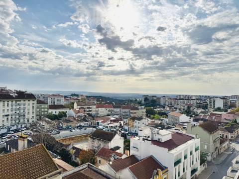 Apartamento T4 - Planalto de Santarém