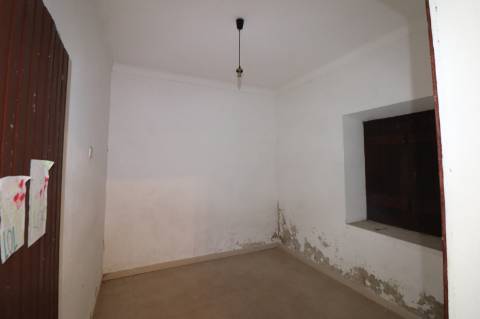 Moradia com 44.020m² - Santarém