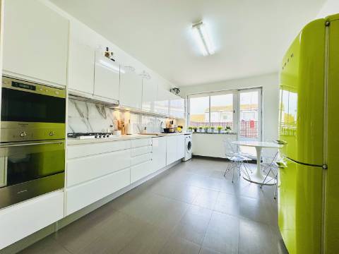 Apartamento T4 - Planalto Santarém