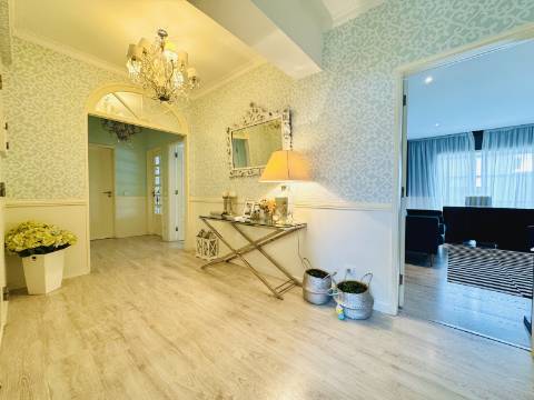 Apartamento T4 - Planalto Santarém