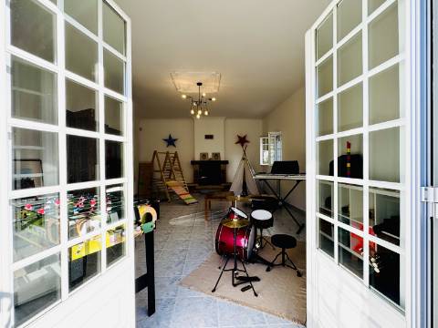 Moradia T5 - Santarém