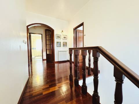 Moradia T5 - Santarém