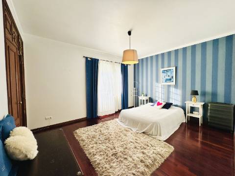 Moradia T5 - Santarém