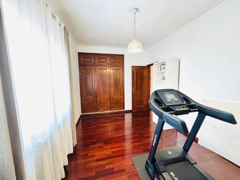 Moradia T5 - Santarém