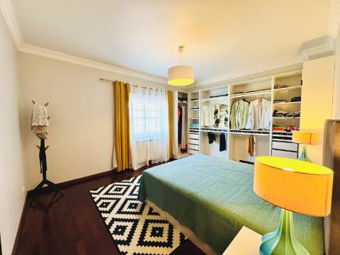 Moradia T5 - Santarém