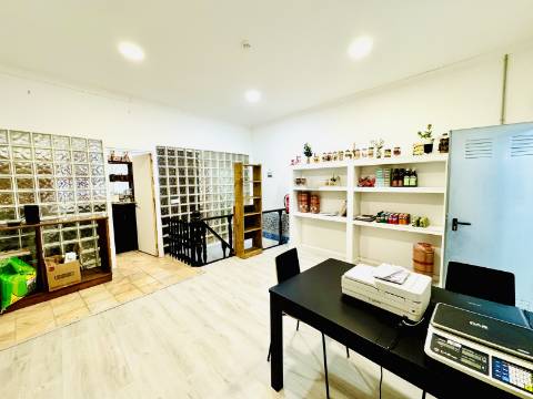 Loja 125m² - Santarém