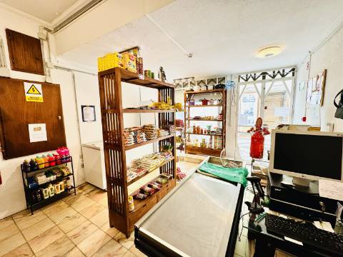 Loja 125m² - Santarém