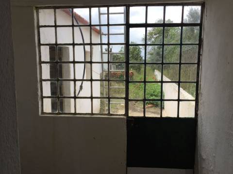 Moradia T2 - Pombalinho/ Santarém