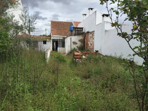 Moradia T2 - Pombalinho/ Santarém