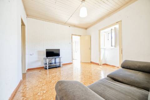 Moradia T2+1 - Santarém