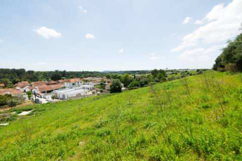 Lote de terreno Urbano 2.636m² - Santarém