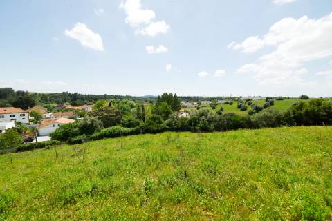 Lote de terreno Urbano 2.636m² - Santarém