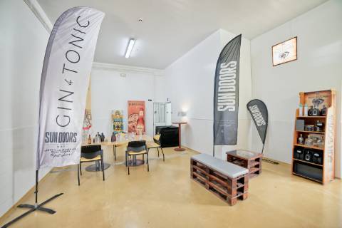 Armazém com área de 369m² - Santarém